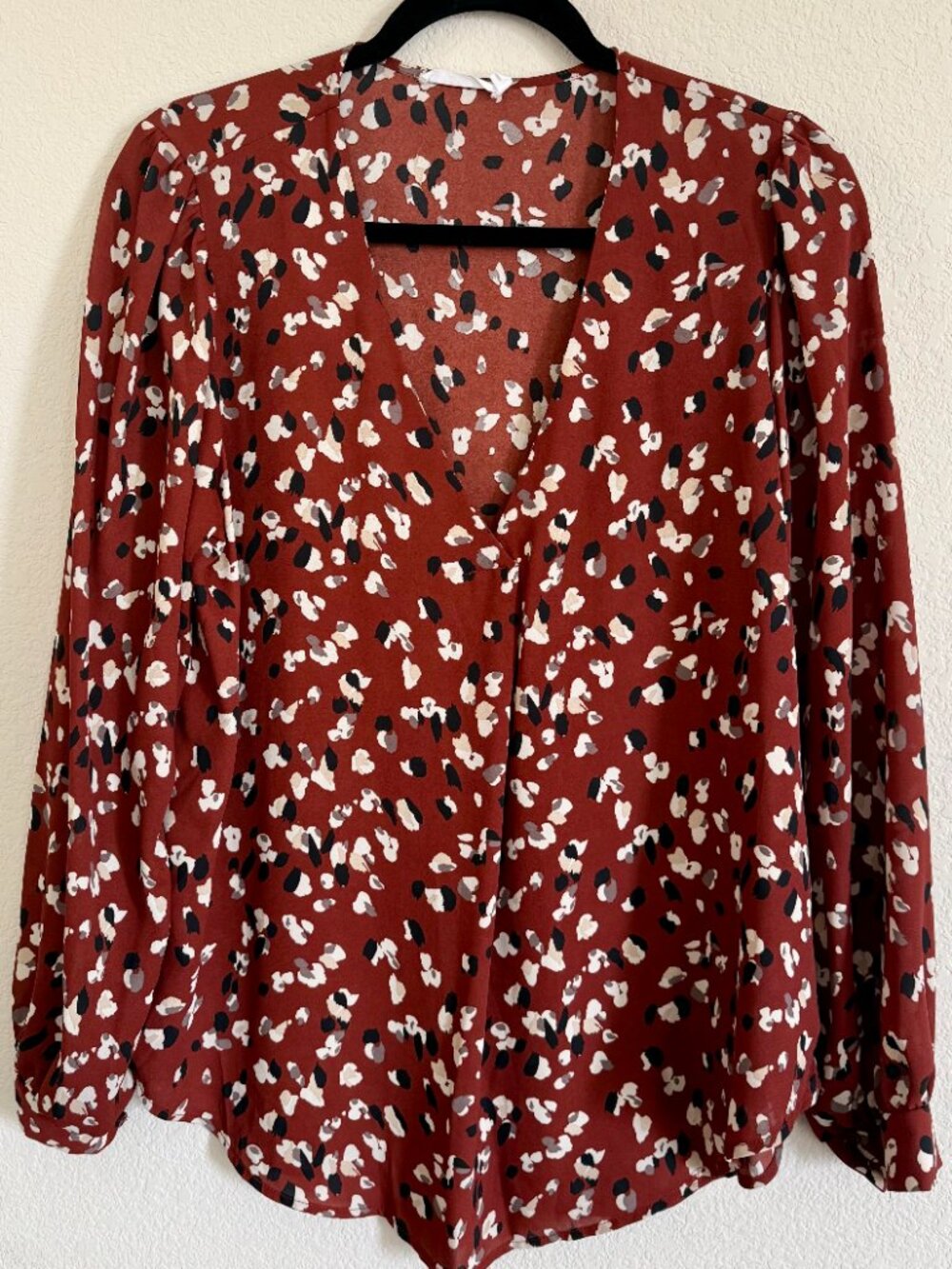 Lush Rust Floral Blouse Size L Long Sleeve V Neck Flowy Boho Top Button Cuff